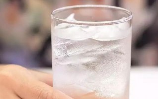 冰水冰科技 日本人不喝热水却造出顶级保温杯？冰水党如何成就全球爆款？